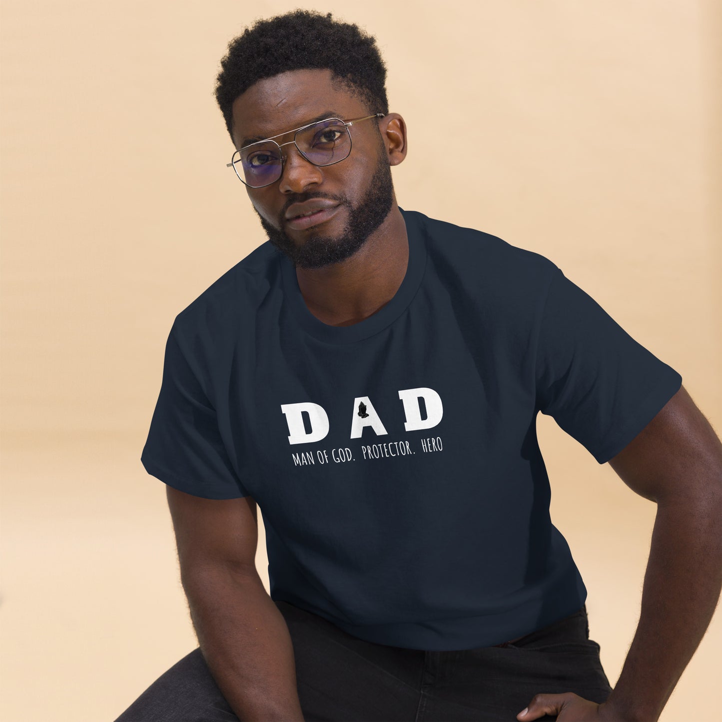 Dad Prayer Hands Men's Classic Short Sleeve T-Shirt